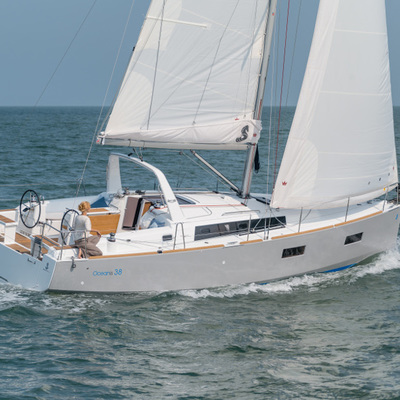 Oceanis 38