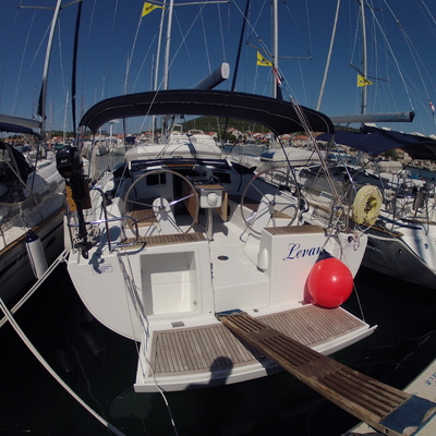 Hanse 385