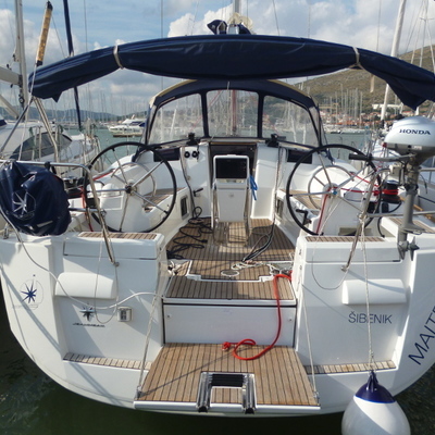 Sun Odyssey 439