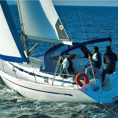 Bavaria 32