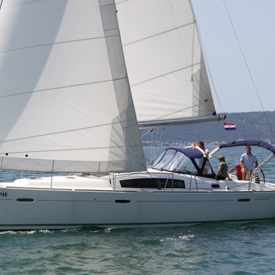 Beneteau Oceanis 43