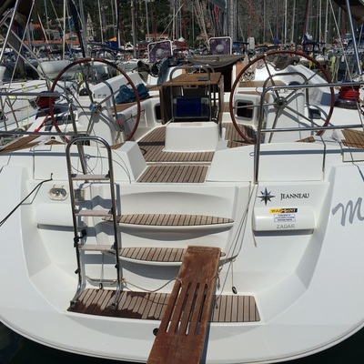 Jeanneau 53