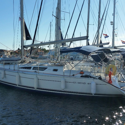 Sun Odyssey 40