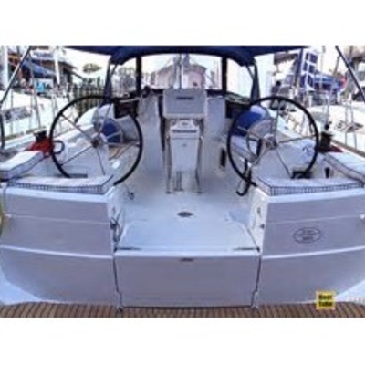 Sun Odyssey 389