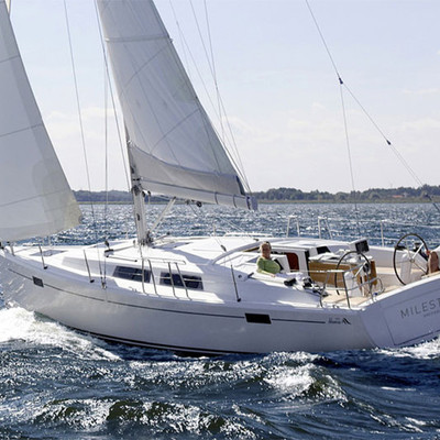 Hanse 385