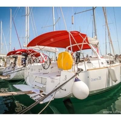 Oceanis 38