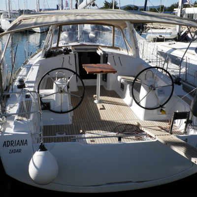 Oceanis 38