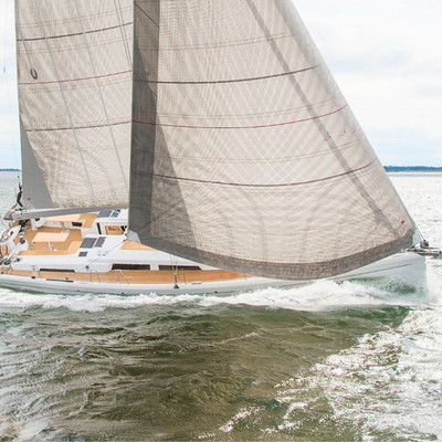Hanse 548