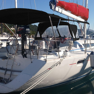 Sun Odyssey 42i