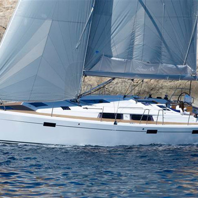 Hanse 415