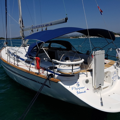 Bavaria 44