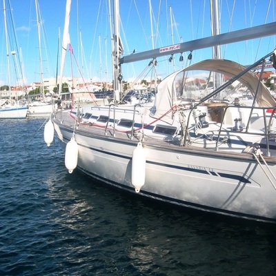 Bavaria 44