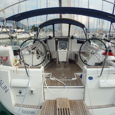 Sun Odyssey 439
