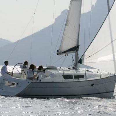 Sun Odyssey 32i